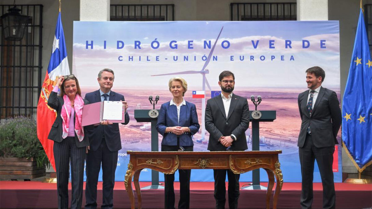 The Government of Chile and the European Union launch two new renewable hydrogen cooperation initiatives worth €225 million