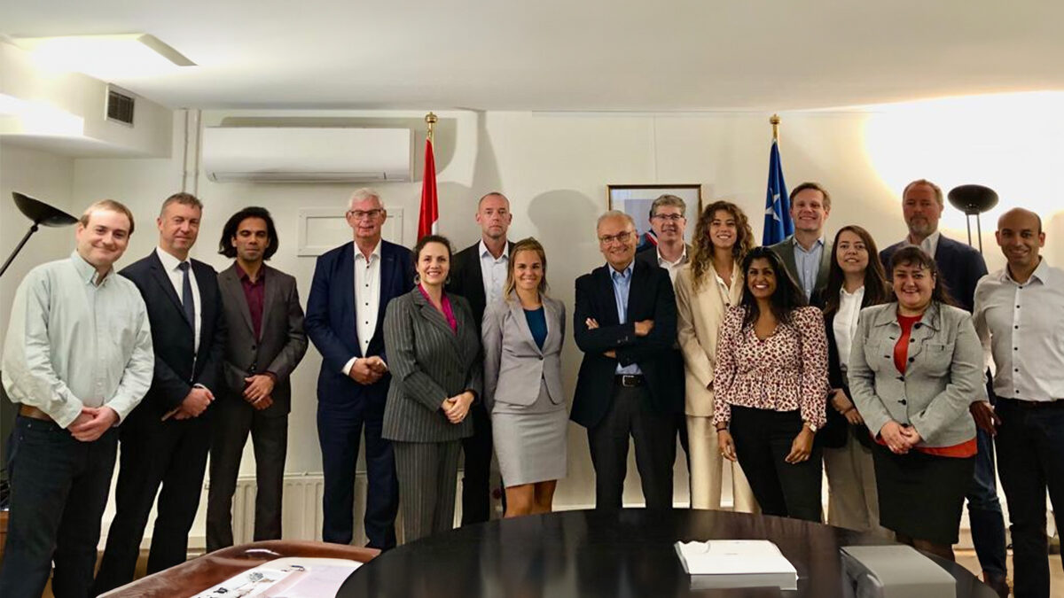The Chilean Ambassador to the Netherlands met with members of the Third Trade Mission to the Netherlands