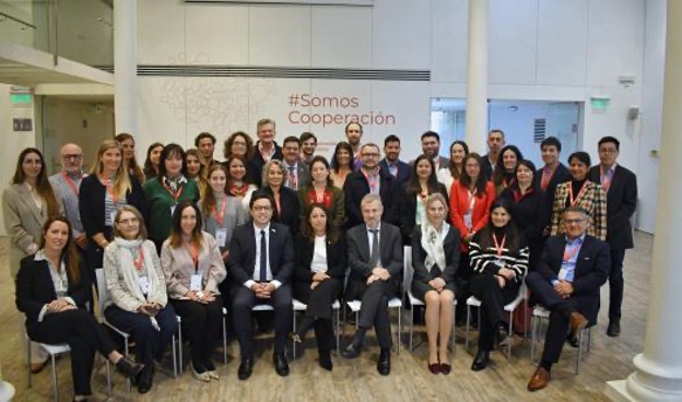 Profesionales del Ministerio de Energía Participan en Encuentro Regional sobre Hidrógeno Verde