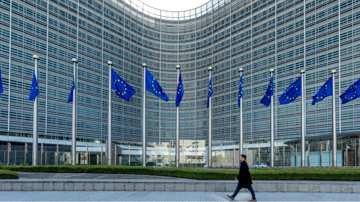 Claridad para el Sector del Hidrógeno: La UE Adopta Nueva Metodología para Hidrógeno y Combustibles Bajos en Carbono