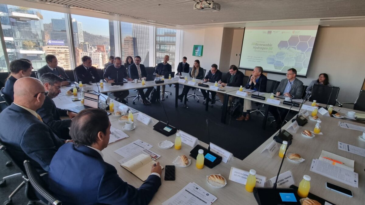 Lanzamiento Mesa Redonda para el Desarrollo de Instrumentos Financieros para la Industria de RH2 & Derivados PtX en el mercado chileno